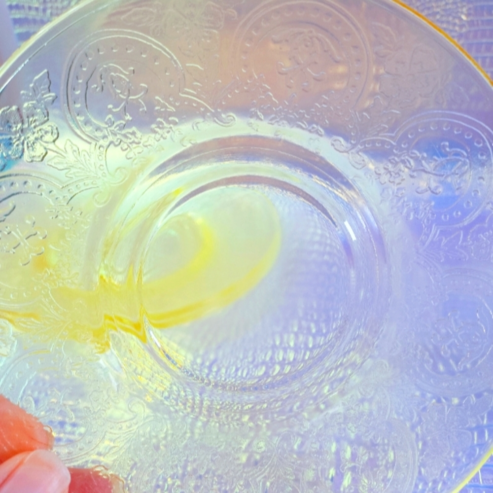 Indiana Glass Horseshoe Yellow Sandwich Glass Saucer Plates Set of 3